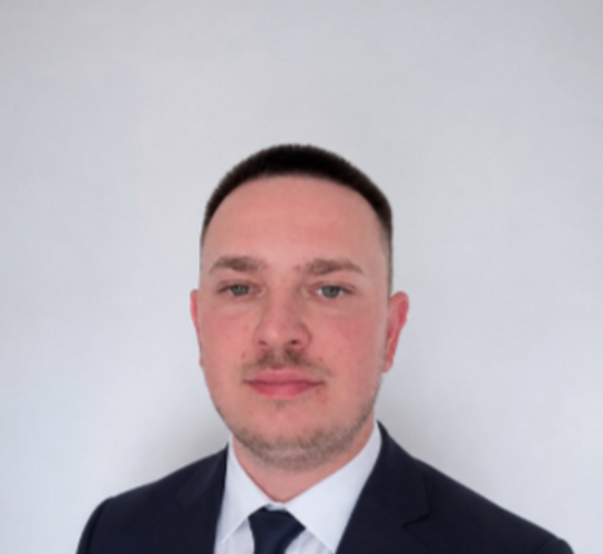 Edward Harbury's Headshot